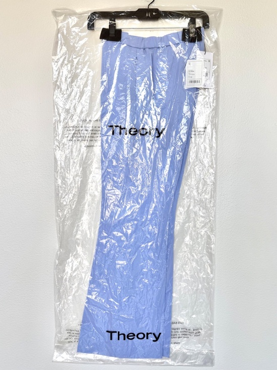 THEORY NWT DEMITRIA GROTTO ADMIRAL CREPE FLARE PANTS. SIZE 6 - Picture 4 of 10